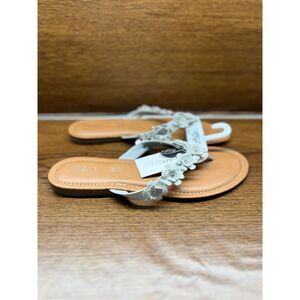 NEW WOMEN'S CAPELLI FLIP FLOPS BLING Flowers RHINESTONES size 11